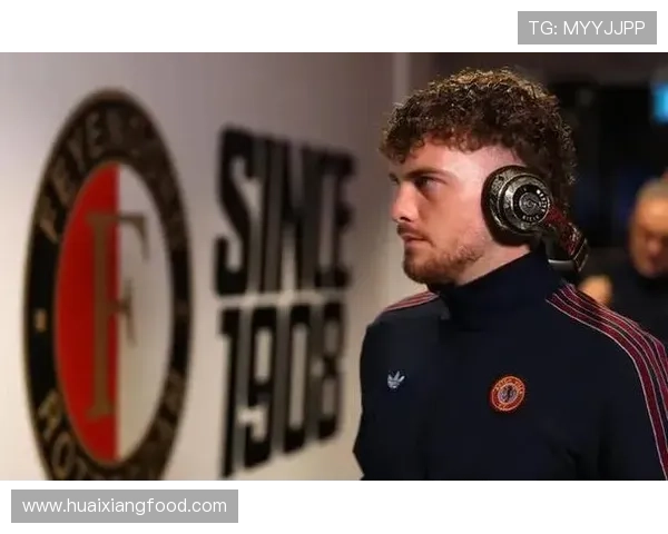 维拉拟与利物浦谈埃利奥特租借